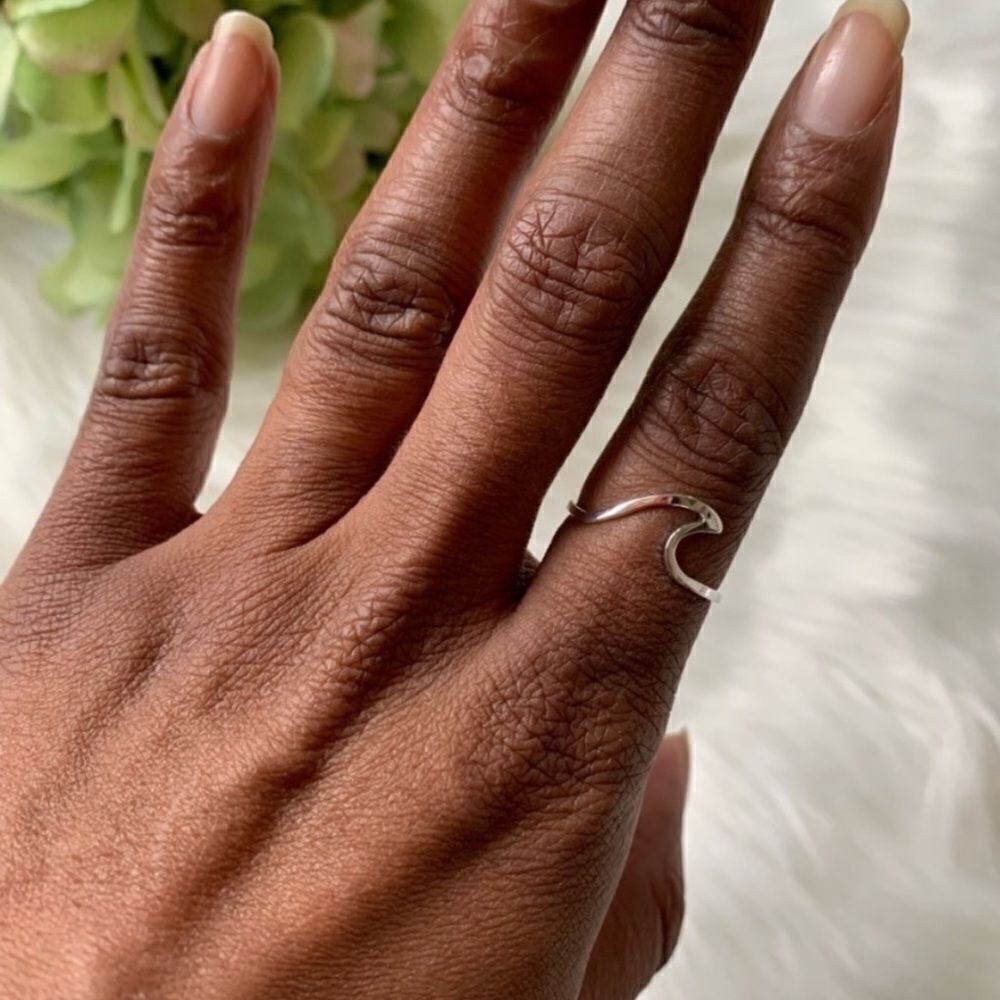 Silver wave ring